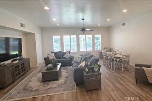 23553 Bending Oak Ct, Murrieta, CA 92562 - Photo 9