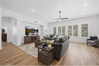 23553 Bending Oak Ct, Murrieta, CA 92562 - Photo 5