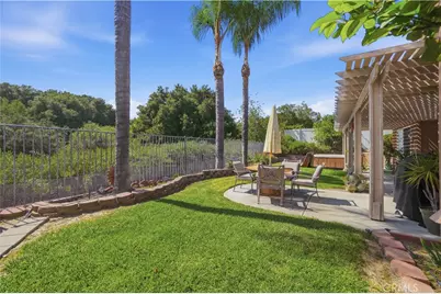 23553 Bending Oak Ct, Murrieta, CA 92562 - Photo 33