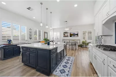 23553 Bending Oak Ct, Murrieta, CA 92562 - Photo 11