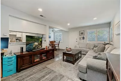 16406 Vista Roma ## 115, Huntington Beach, CA 92649 - Photo 3