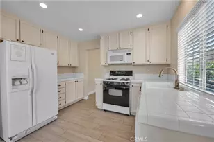 28021 Palm Villa, Menifee, CA 92584 - Photo 13