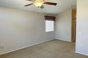 30296 Mondavi Cir, Murrieta, CA 92563 - Photo 11