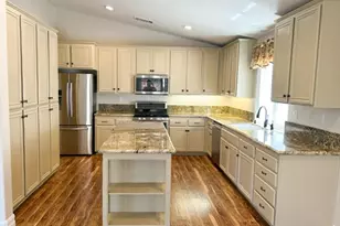 30296 Mondavi Cir, Murrieta, CA 92563 - Photo 3
