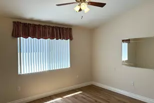 30296 Mondavi Cir, Murrieta, CA 92563 - Photo 19