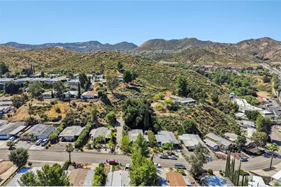 22819 Skylink, Canyon Lake, CA 92587 - Photo 45