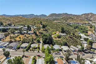 22819 Skylink, Canyon Lake, CA 92587 - Photo 45