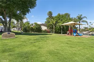 22819 Skylink, Canyon Lake, CA 92587 - Photo 69