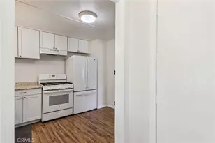 22819 Skylink, Canyon Lake, CA 92587 - Photo 17