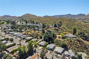 22819 Skylink, Canyon Lake, CA 92587 - Photo 41