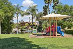 22819 Skylink, Canyon Lake, CA 92587 - Photo 71