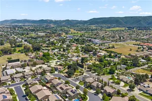 24239 Broad Oak St, Murrieta, CA 92562 - Photo 47
