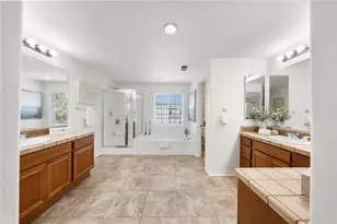 24239 Broad Oak St, Murrieta, CA 92562 - Photo 35