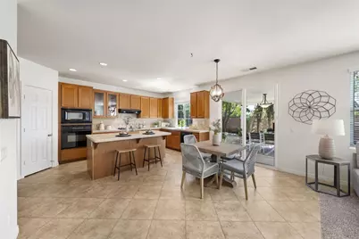 24239 Broad Oak Street, Murrieta, CA 92562 - Photo 3