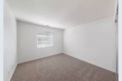 24239 Broad Oak Street, Murrieta, CA 92562 - Photo 31