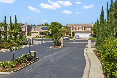 24239 Broad Oak Street, Murrieta, CA 92562 - Photo 49