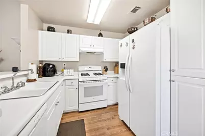 1086 Morning Mist, Hemet, CA 92545 - Photo 15