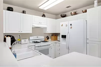 1086 Morning Mist, Hemet, CA 92545 - Photo 13