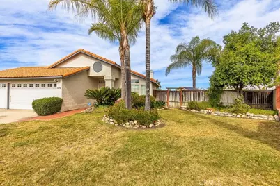 44194 Meadow Grove, Hemet, CA 92544 - Photo 5