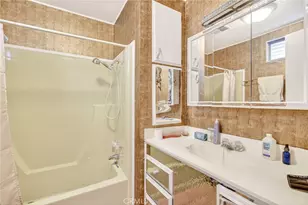 881 N Lake, Hemet, CA 92544 - Photo 29