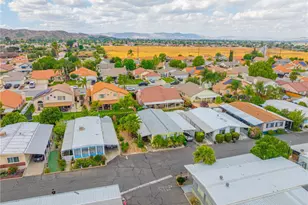 881 N Lake, Hemet, CA 92544 - Photo 39