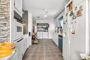 881 N Lake, Hemet, CA 92544 - Photo 15