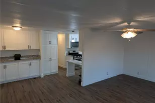 881 N Lake Street, Hemet, CA 92544 - Photo 11