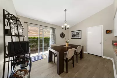 23891 Via Astuto, Murrieta, CA 92562 - Photo 11