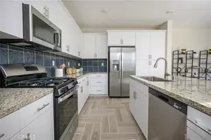 2431 Gunner Ridge Way, Rialto, CA 92377 - Photo 5