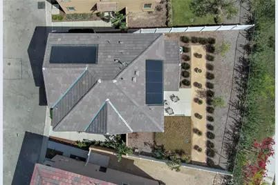 2431 Gunner Ridge Way, Rialto, CA 92377 - Photo 19