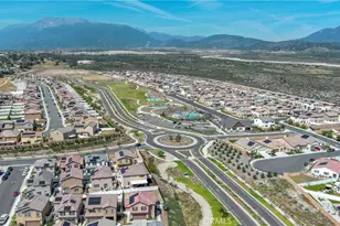 2431 Gunner Ridge Way, Rialto, CA 92377 - Photo 21