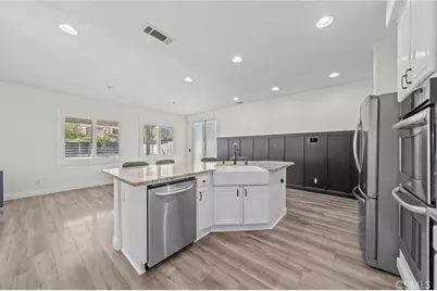 27497 Yellow Wood Way, Murrieta, CA 92562 - Photo 11