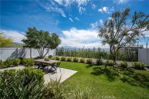 2433 Gunner Ridge Way, Rialto, CA 92377 - Photo 21