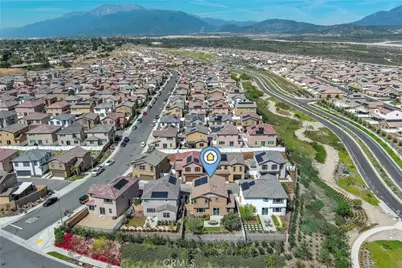 2433 Gunner Ridge Way, Rialto, CA 92377 - Photo 23