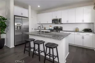 2433 Gunner Ridge Way, Rialto, CA 92377 - Photo 5