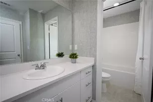 2433 Gunner Ridge Way, Rialto, CA 92377 - Photo 15