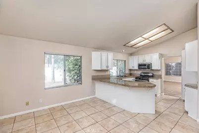 39906 Tanager, Murrieta, CA 92562 - Photo 13