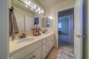 25220 Corte Sur, Murrieta, CA 92563 - Photo 43