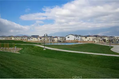 2435 Gunner Ridge Way, Rialto, CA 92377 - Photo 25