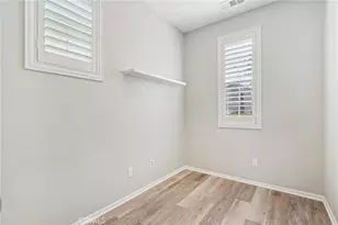 30560 Ticonderoga Ct, Murrieta, CA 92563 - Photo 37