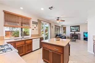 39909 Candy Apple, Murrieta, CA 92562 - Photo 11