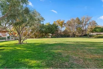 1394 Via La Presa, Hemet, CA 92545 - Photo 45