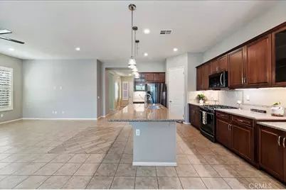 1394 Via La Presa, Hemet, CA 92545 - Photo 17