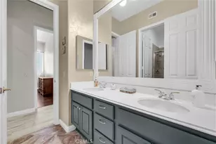 45407 Callesito Altar, Temecula, CA 92592 - Photo 19