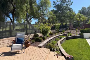 38429 Clearbrook Dr, Murrieta, CA 92563 - Photo 3