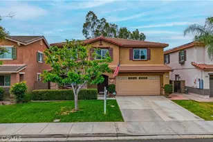 45015 Bronze Star, Lake Elsinore, CA 92532 - Photo 3