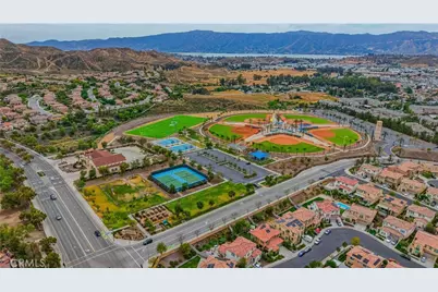 45015 Bronze Star, Lake Elsinore, CA 92532 - Photo 47