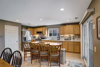 45015 Bronze Star, Lake Elsinore, CA 92532 - Photo 13