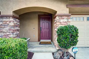 45015 Bronze Star, Lake Elsinore, CA 92532 - Photo 3