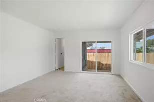 33098 Finch St, Winchester, CA 92596 - Photo 17